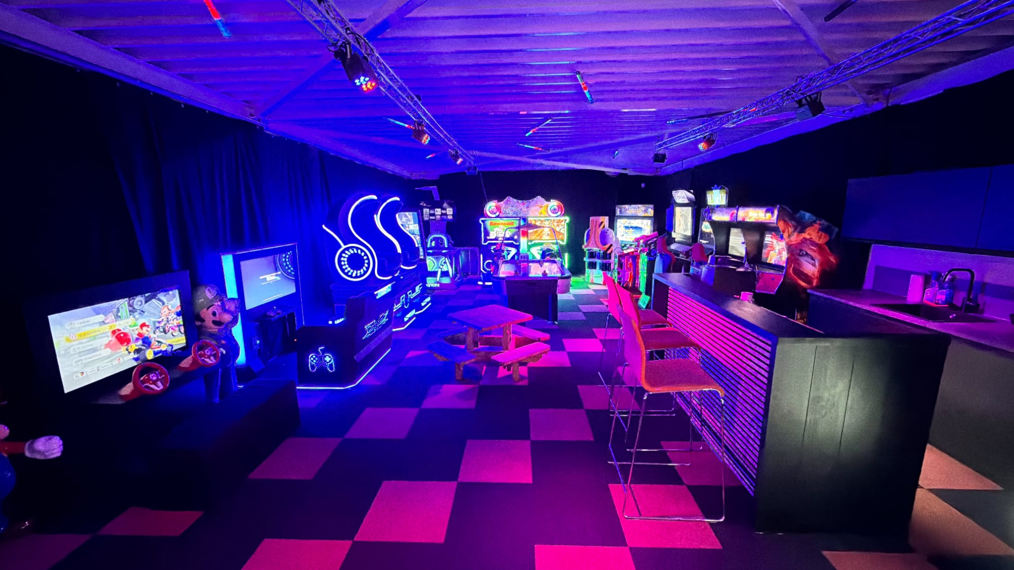 loungen-arcade-gamehal-lounge-leusden